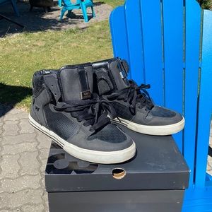 Supra Vaider Black Tuff size 8.5